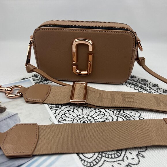 NWOT MARC JACOBS snapshot bag - Picture 7 of 10